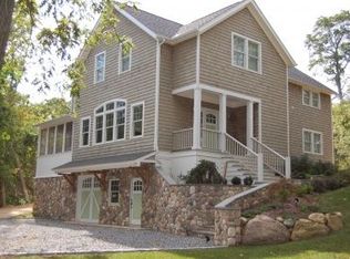 77 N Midway Rd, Shelter Island, NY 11964