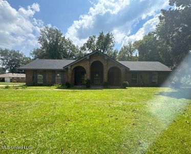 100 W Pecan Tree Ln, Vicksburg, MS, 39183