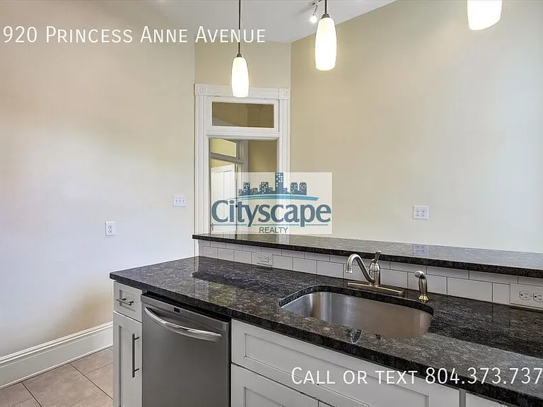 1920 Princess Anne Ave — Photo 15