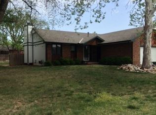 1220 S Paige St, Wichita, KS 67207