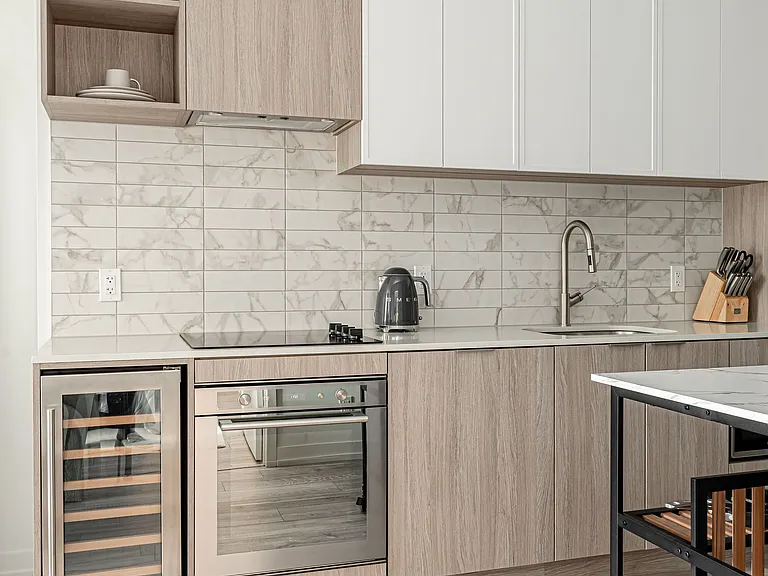 2020 Bathurst St #502 — Photo 14