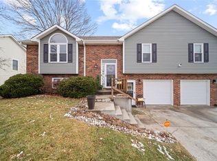 705 Feldspar St, Kearney, MO 64060