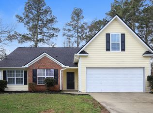 173 Williamsburg Way, Winder, GA 30680