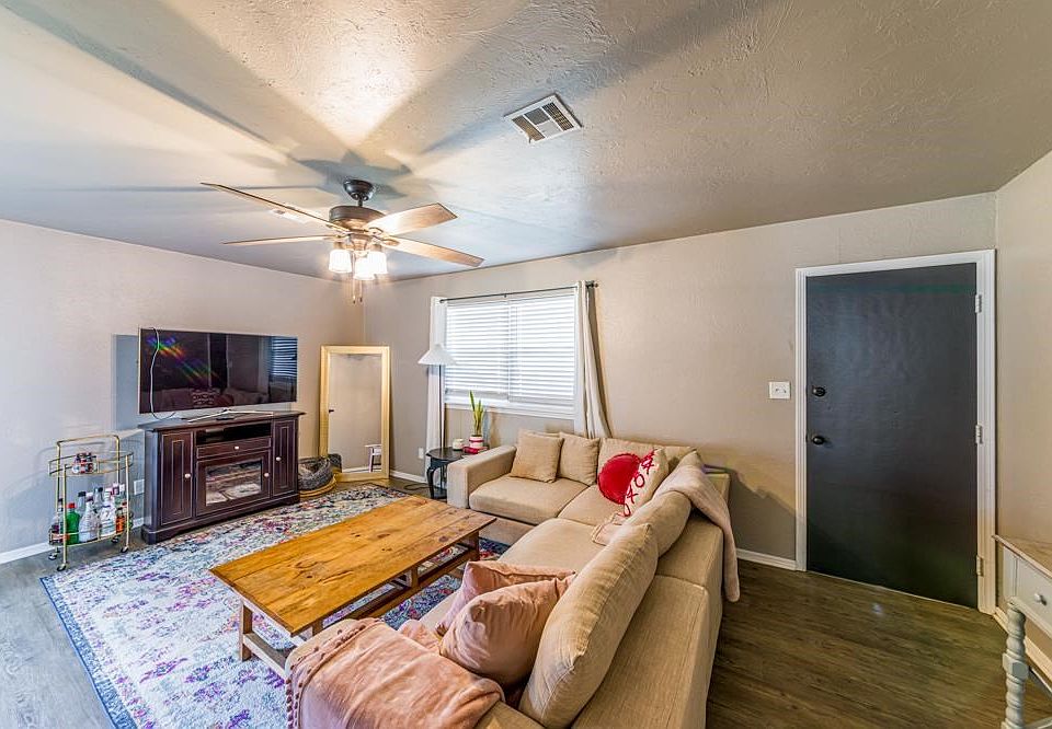 3718-3718 N Monroe St #3720, Stillwater, OK 74075 | Zillow