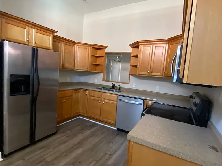 200 S Walnut St #200-apt 2C — Photo 17