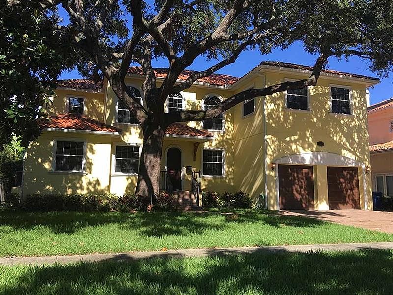 2nd image of 510 Lucerne Ave