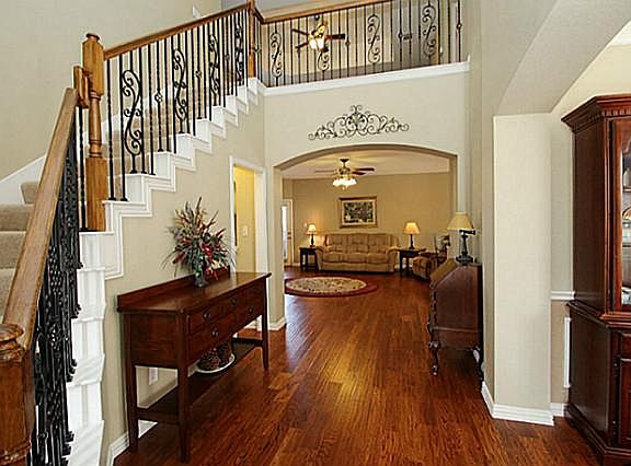 2nd image of 4156 Republic Dr