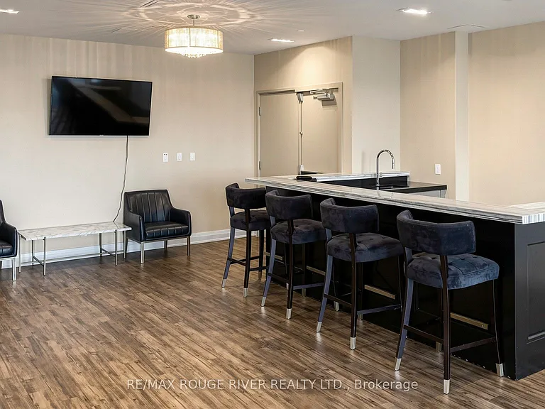 1486 Bathurst St #503 — Photo 28