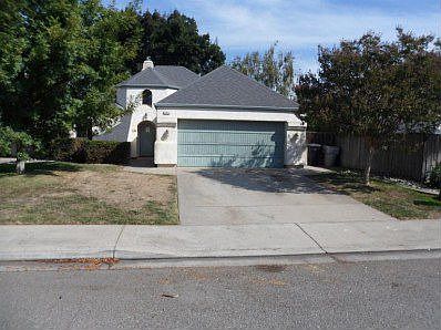 1st image of 823 Villa Vista Ct