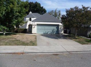 823 Villa Vista Ct, Oakdale, CA