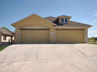 20801 Muirfield Bend Cv UNIT A, Hutto, TX 78634