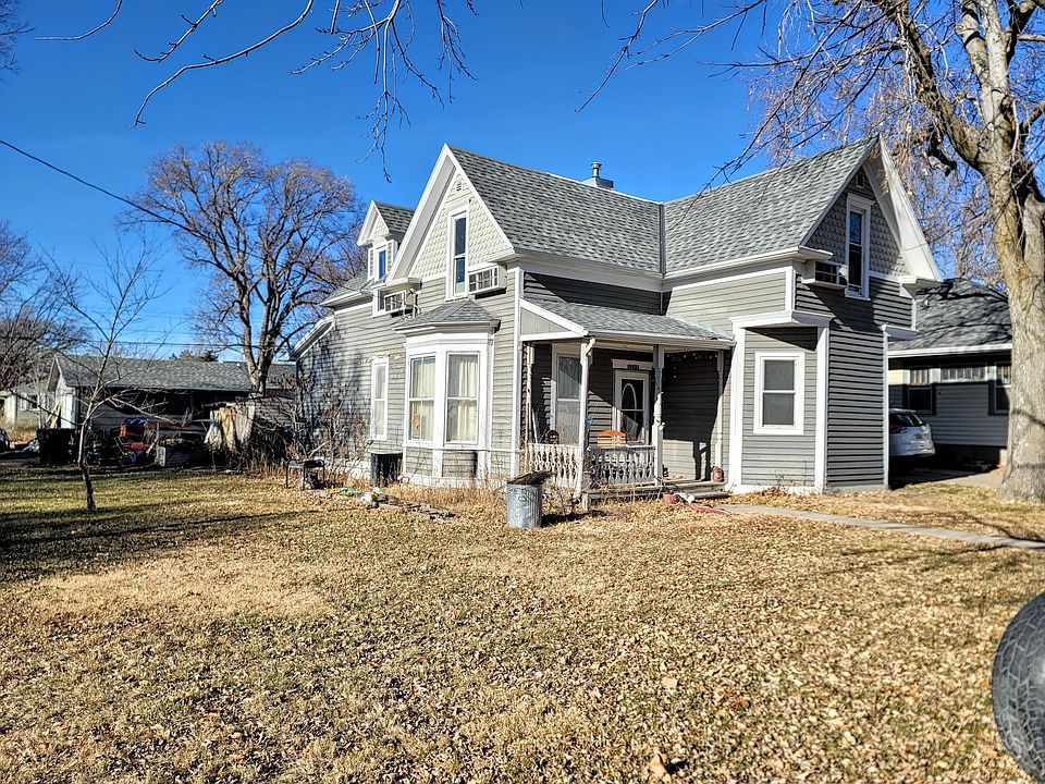 2nd image of 1702 5th Ave