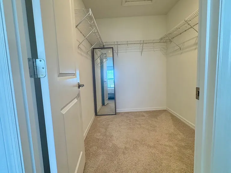 5711 Archipelago St — Photo 23