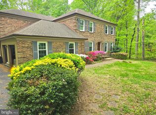 5017 Cannon Bluff Dr, Woodbridge, VA 22192