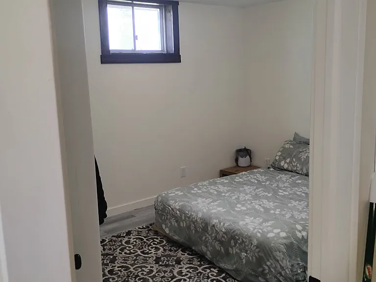 N Pioneer Dr — Photo 6