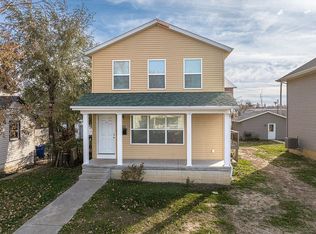 451 9th Ave SW, Cedar Rapids, IA 52404