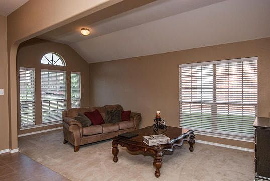 4th image of 1727 Wild Deer Way