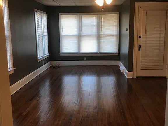 4th image of 1108 Columbus Ave