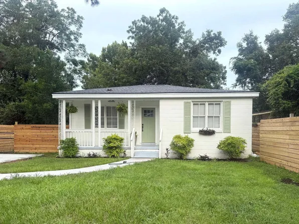 1014 Mamie St, Charleston, SC 29407