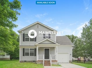 11126 Amber Glen Dr, Charlotte, NC 28269