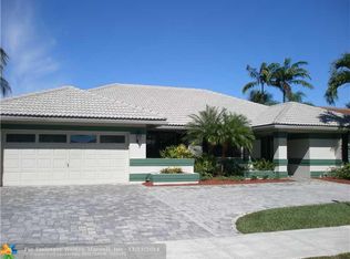 9625 Sycamore Ct, Davie, FL 33328