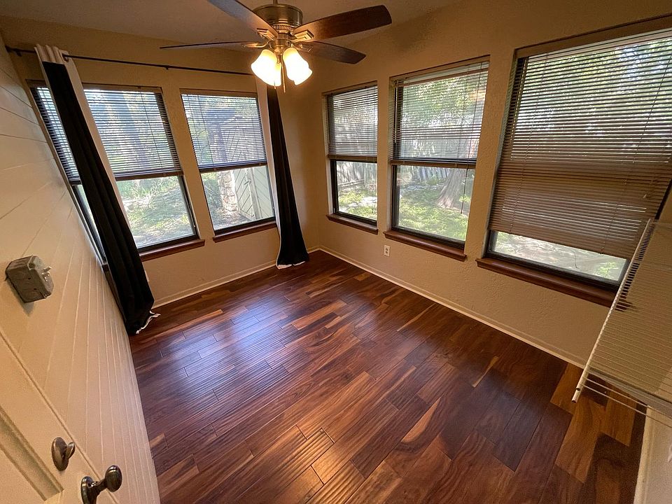 1st image of 1610 Taylor Gaines St