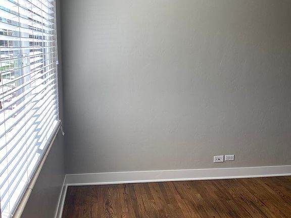5th image of 2725 N Monroe St #12