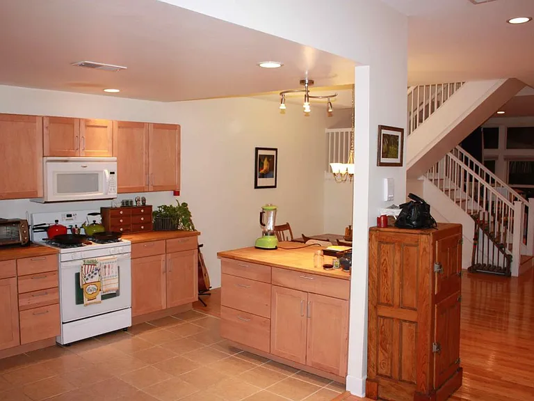 214 E 7th Ave #3 — Photo 7