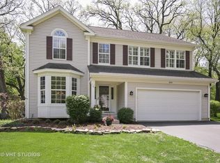399 Kelly Ln, Crystal Lake, IL 60012