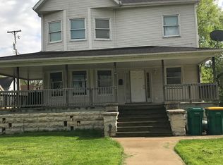 106 3rd Ave, Joliet, IL 60433