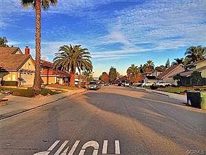 2nd image of 45 Quiet Hills Rd