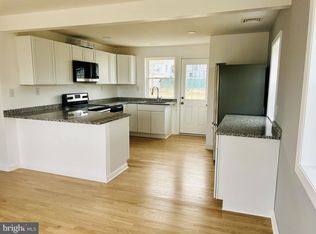 34 Compass Rd, Baltimore, MD 21220