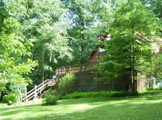 340 Schoolhouse Rd, New Providence, PA 17560