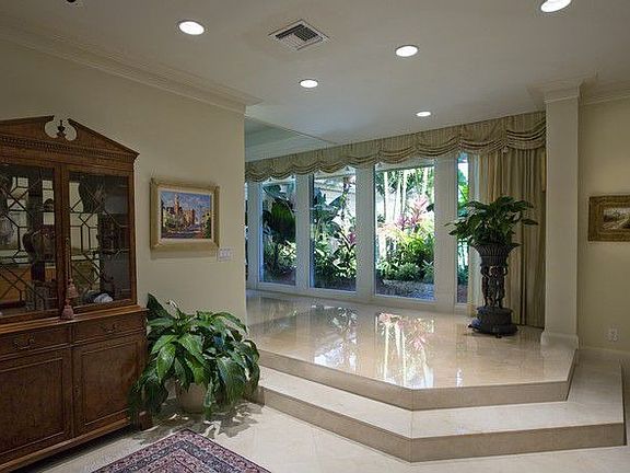 2nd image of 50 Leucadendra Dr