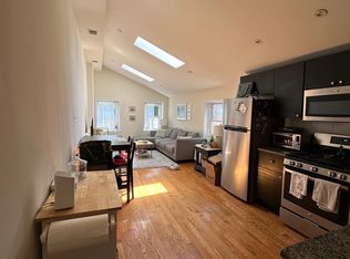 309 S 12th St #3, Philadelphia, PA 19107
