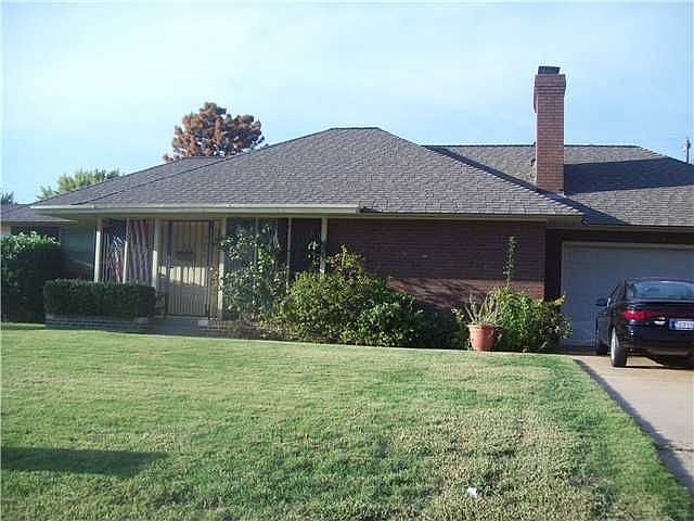 Home for Sale in Oklahoma City, Oklahoma $164,900