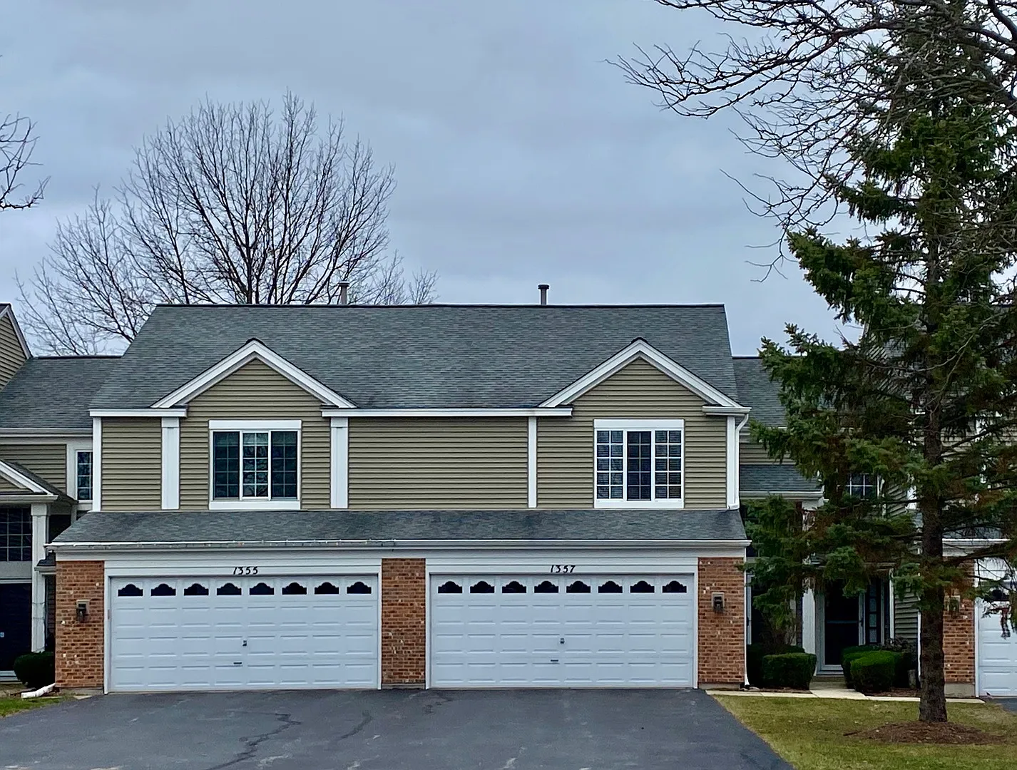 1357 Spaulding Rd photo 1