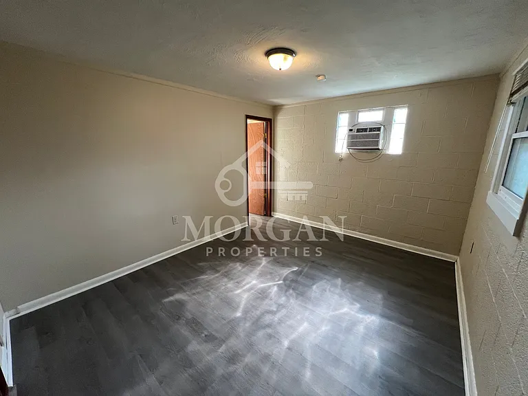 123 Franklin St #B — Photo 5