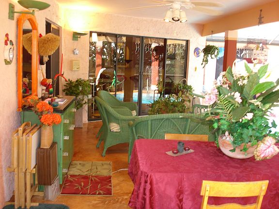 SCREENED PATIO