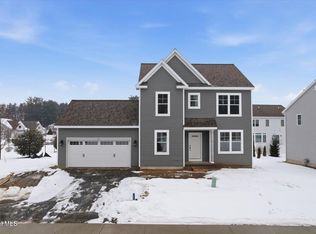 32 Bradley Circle, Clifton Park, NY