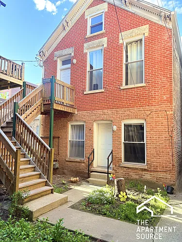 1638 W 18th Pl #1R Photo 1