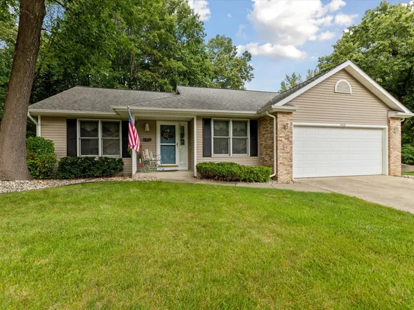 9409 Sebring Dr, Portage, MI 49002
