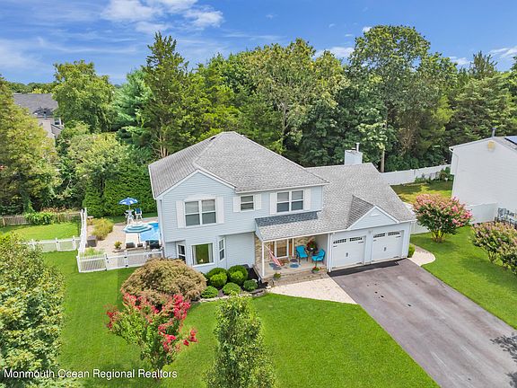 4th image of 1005 Isaac Ct