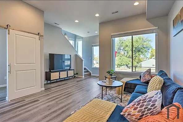 5302 E 64th Ave — Photo 4