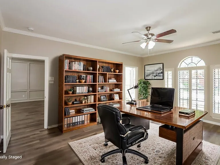 6031 Spring Creek Ln — Photo 17