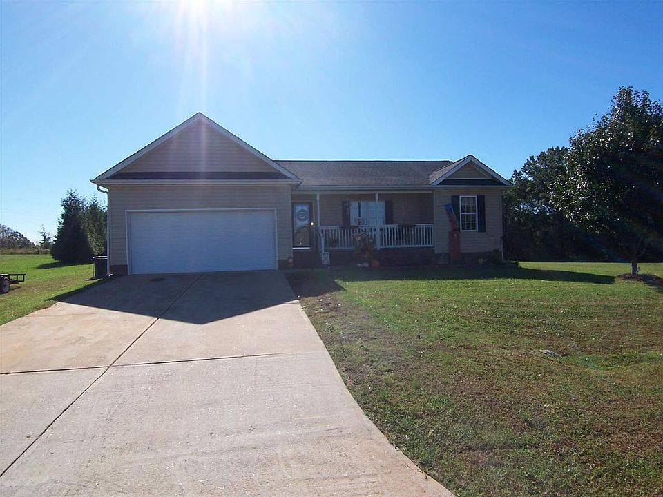 1st image of 127 Chambwood Ln