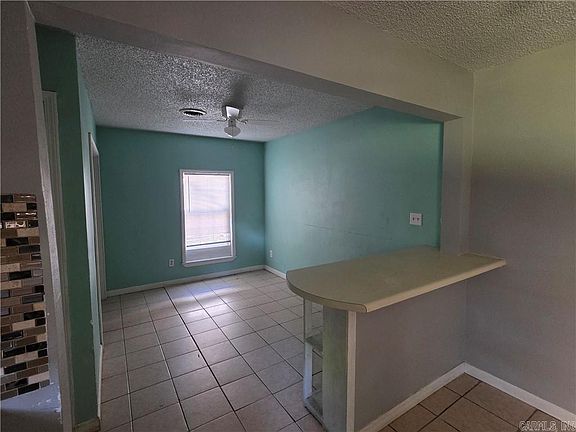 5th image of 1006 E E St #H