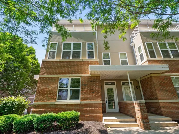 1396 Lower Green Cir, Columbus, OH 43212