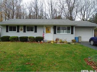 343 S Webber Dr, Chittenango, NY 13037