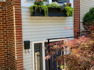 622 Literary Rd, Cleveland, OH 44113